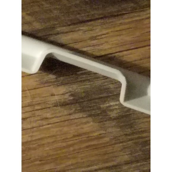 Icemaker Wiring Tunnel Cover White 2 Screws Whirlpool Kenmore Amana 10187501 - Picture 2 of 4